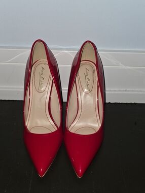 Anne Michelle Patent Red Pointed-Toe Pumps